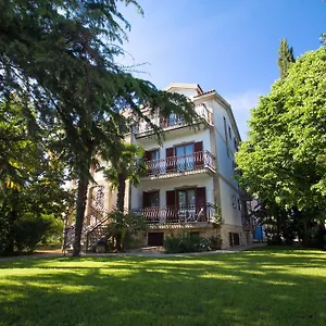 Lidija Apartment