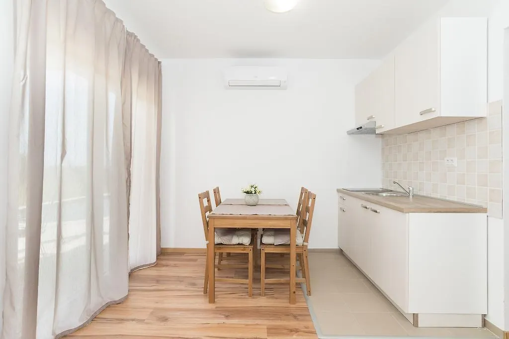 Apartments Villa Bacio Umag